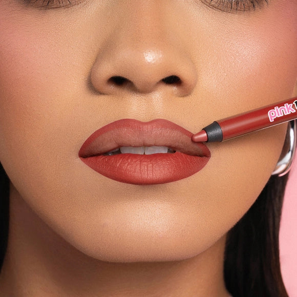 Everlasting Lip Liner  Trazos intransferibles, labios invencibles.